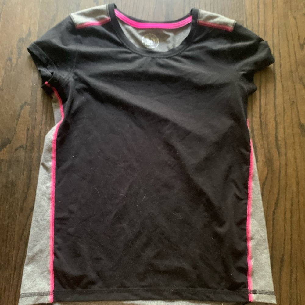 Girl's black athletic shirt